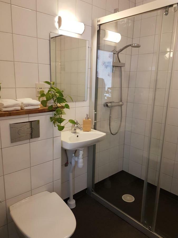 Smalandsstenar Hotell מראה חיצוני תמונה